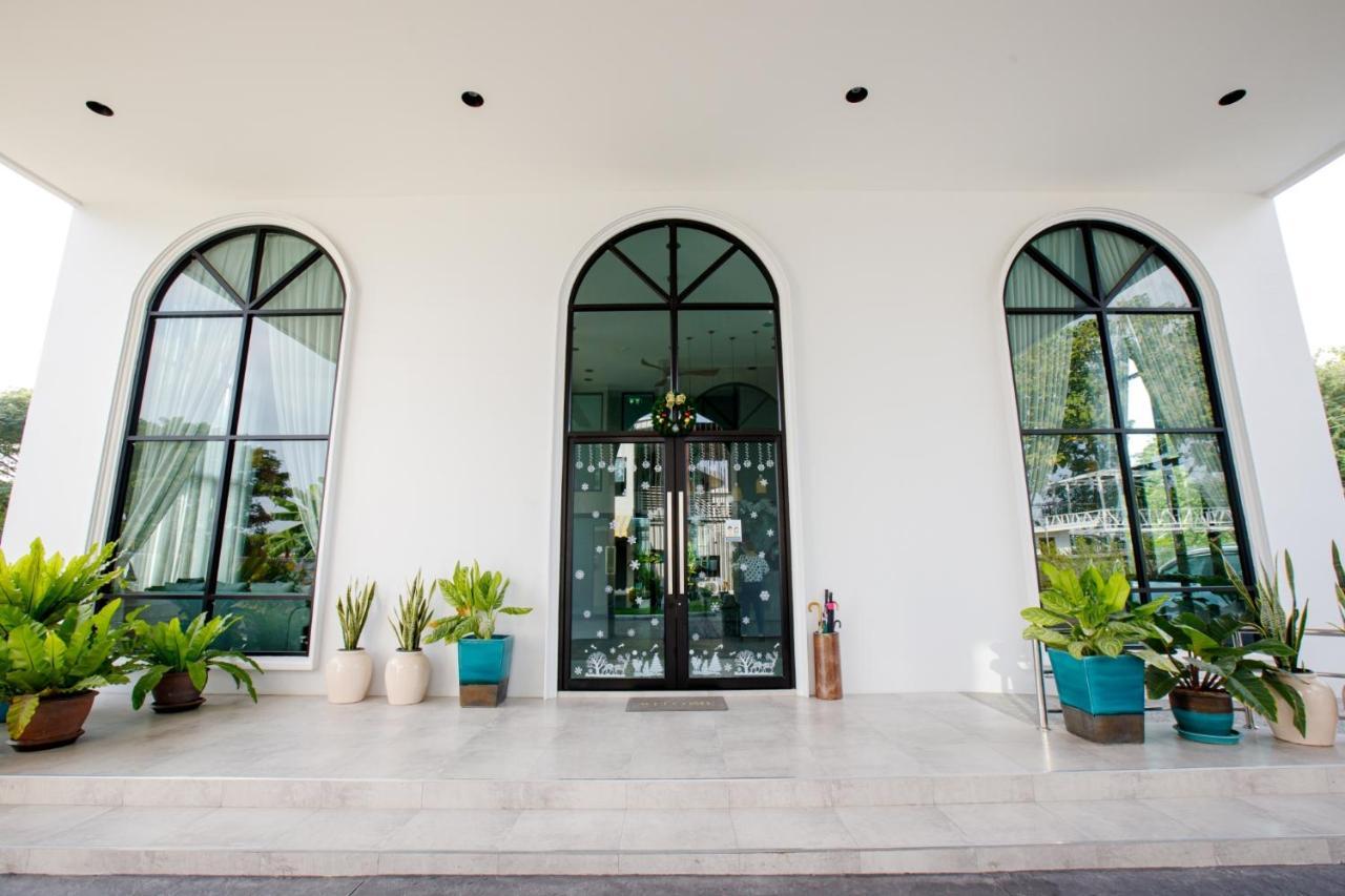 Le Lert Hotel Ratchaburi Εξωτερικό φωτογραφία