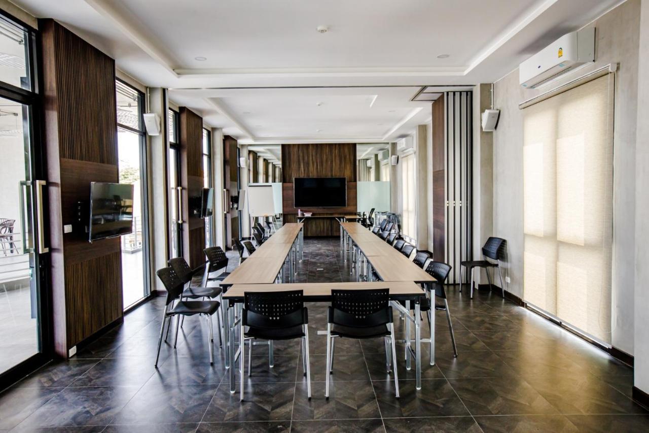 Le Lert Hotel Ratchaburi Εξωτερικό φωτογραφία