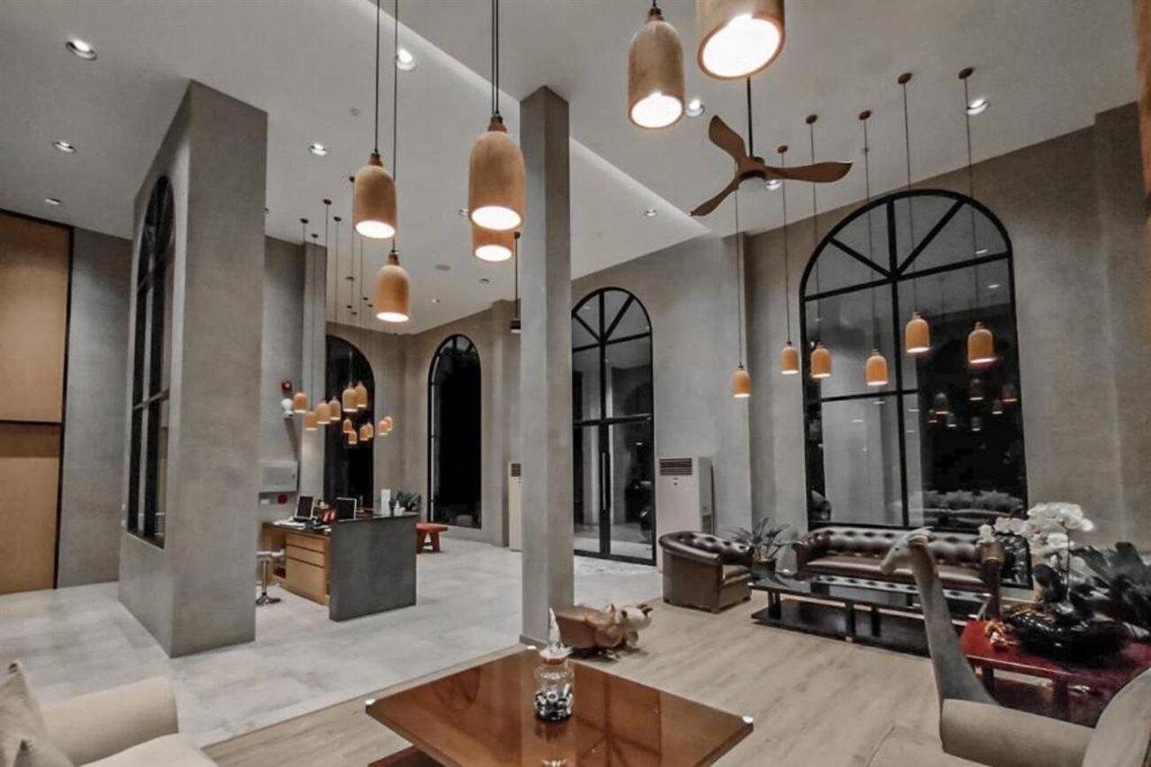Le Lert Hotel Ratchaburi Εξωτερικό φωτογραφία